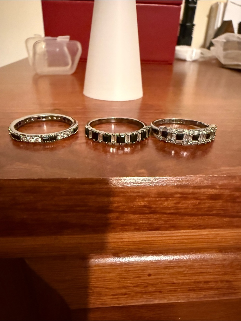 Bomb Party Delicate Stack - Picture 2 of 2